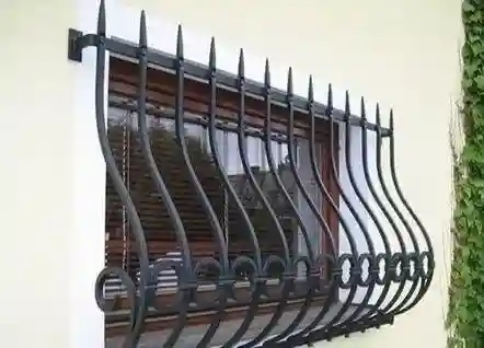 بررسی مدل های حفاظ پنجره با جا گلدانی بررسی مدل های حفاظ پنجره با جا گلدانی