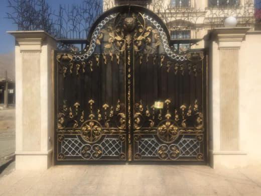 انتخاب درب حیاط مناسب خانه باغ انتخاب درب حیاط مناسب خانه باغ