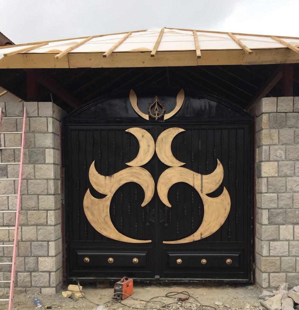 درب حیاط آهنی درب حیاط آهنی