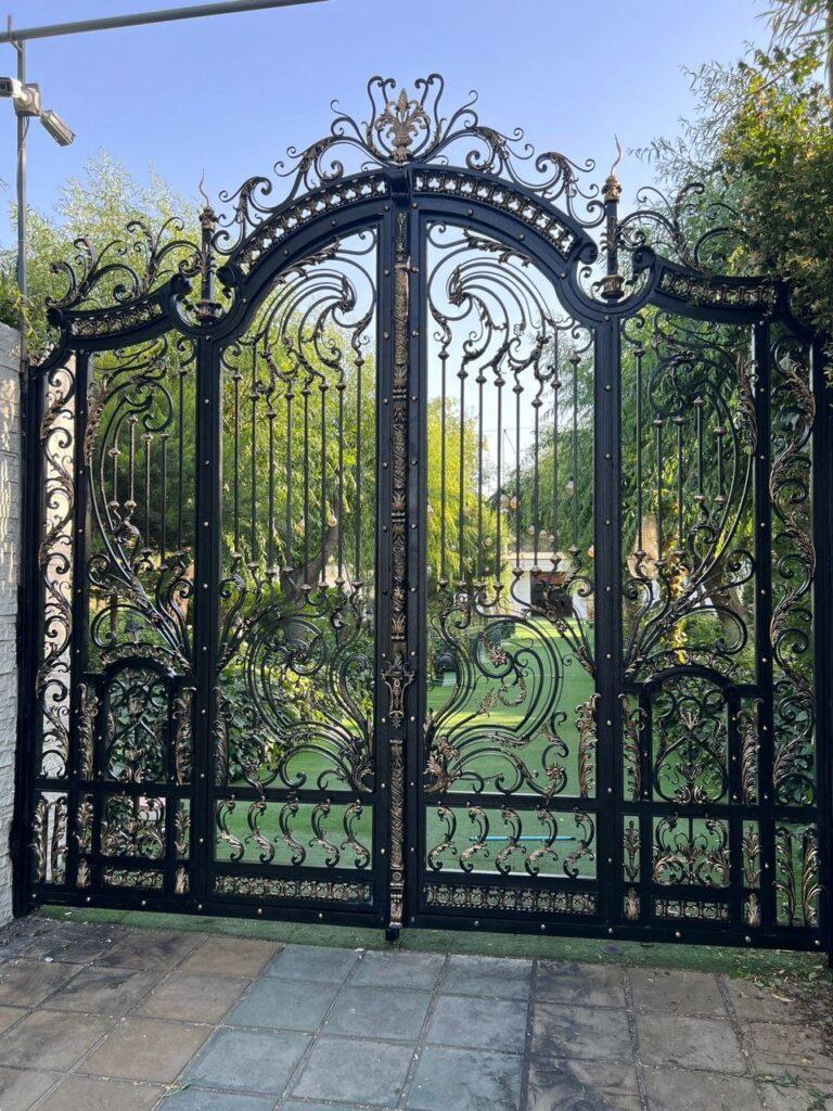 نحوه نصب درب الیزه نحوه نصب درب الیزه