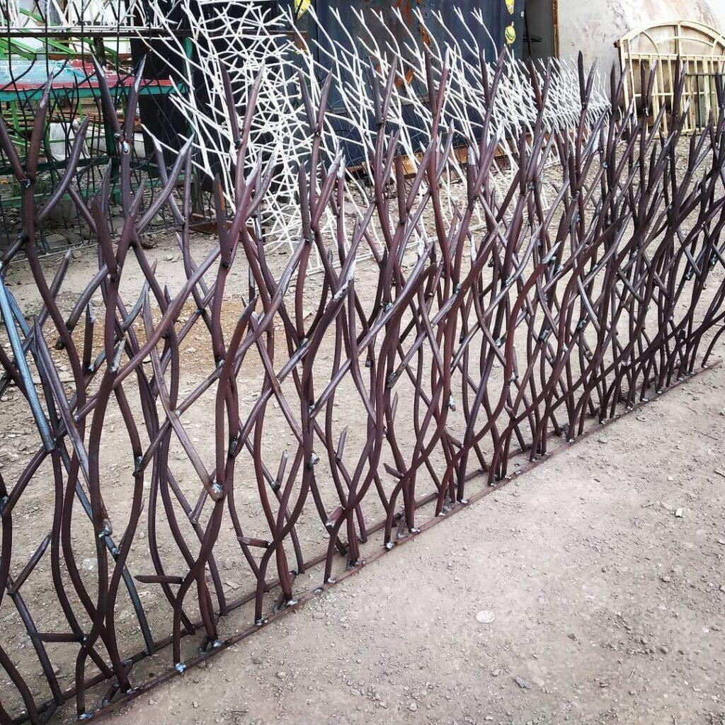 تراکم و ارتفاع مناسب حفاظ شاخ گوزنی