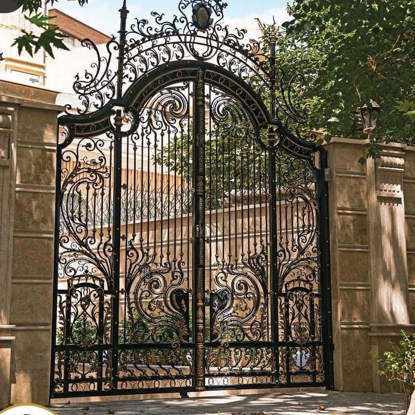 انتخاب درب الیزه برای ورودی پارکینگ انتخاب درب الیزه برای ورودی پارکینگ