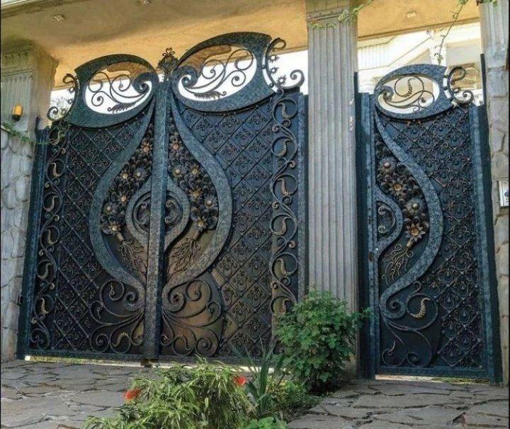 مدل های متنوع درب حیاط فرفورژه
