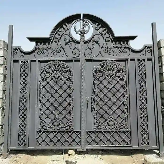 مراحل ساخت درب فرفورژه مراحل ساخت درب فرفورژه