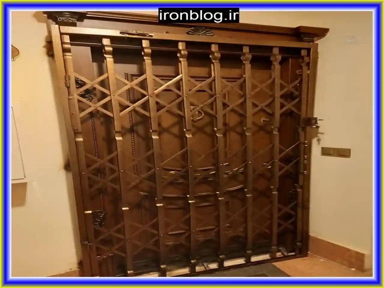 چرا درب آکاردئونی فلزی آپارتمان گزینهای عالی برای محافظت است؟ چرا درب آکاردئونی فلزی آپارتمان گزینهای عالی برای محافظت است؟