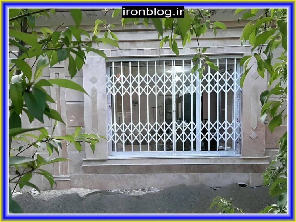 نکات قابل توجه در انتخاب درب آکاردئونی فلزی برای فضاهای تجاری