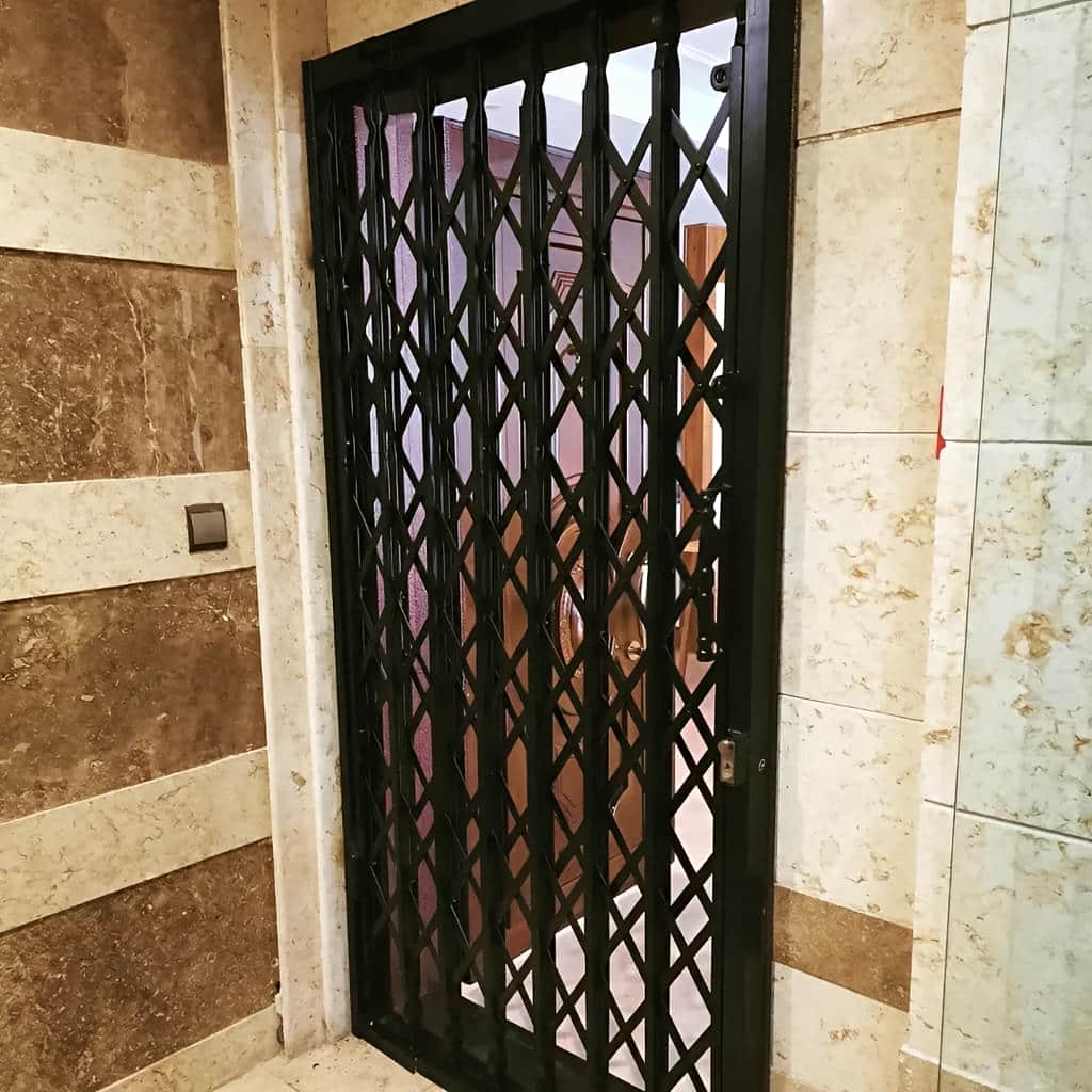 حفاظ آکاردئونی برای امنیت ورودی