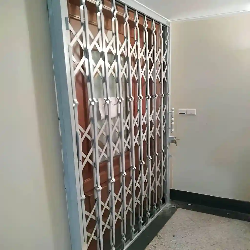 حفاظ آکاردئونی 3 گل