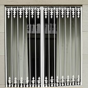 حفاظ پنجره مدل قندیل دار ویلایی