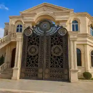 درب فلزی ورساچه کلاسیک لوکس