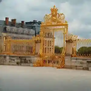 درب فلزی ورسای ورودی لوکس