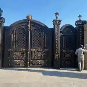 درب حیاط ساده و شیک مدرن