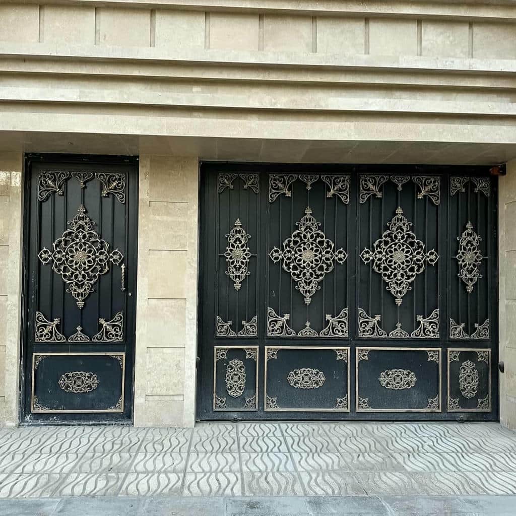 فروش درب فلزی صدفی فرفورژه کلاسیک