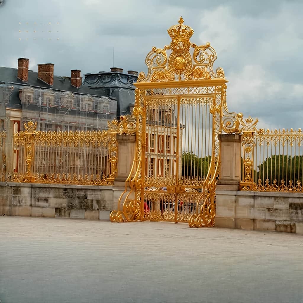 درب فلزی ورسای ورودی لوکس