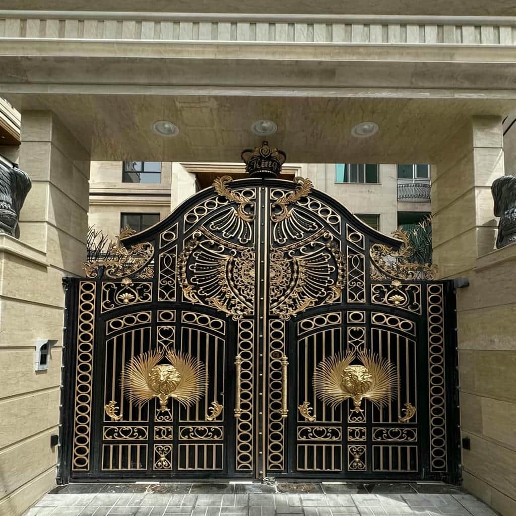 نکات خرید درب فلزی حیاط ویلایی