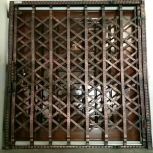 درب آکاردئونی در اهواز