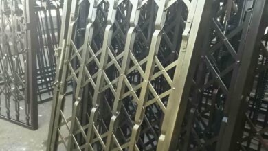 درب آکاردئونی در بندر چابهار