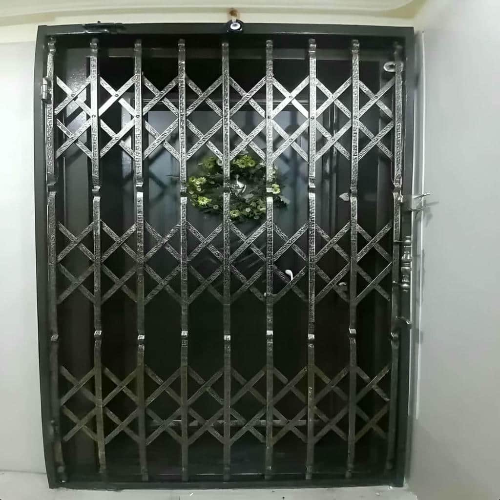 فروش درب آکاردئونی آپارتمانی در فردیس کرج
