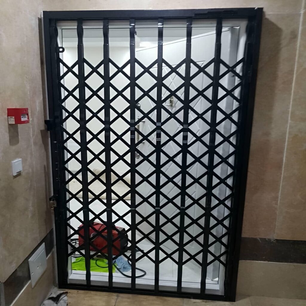 خرید درب آکاردئونی رنگ مقاوم در مهرشهر کرج