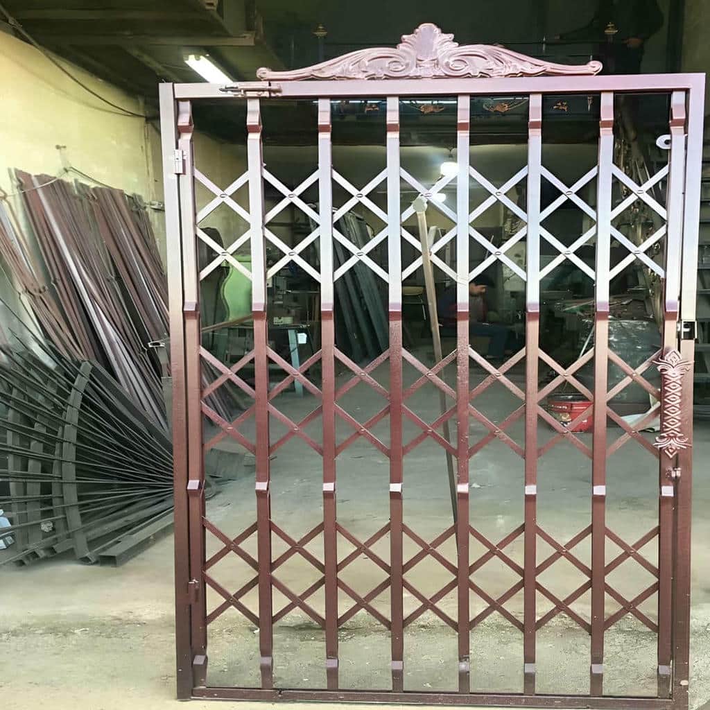نصب درب آکاردئونی ضدسرقت در استان خوزستان