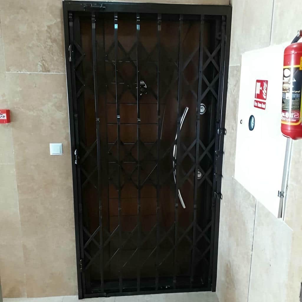 نصب درب آکاردئونی ضدسرقت در استان گلستان
