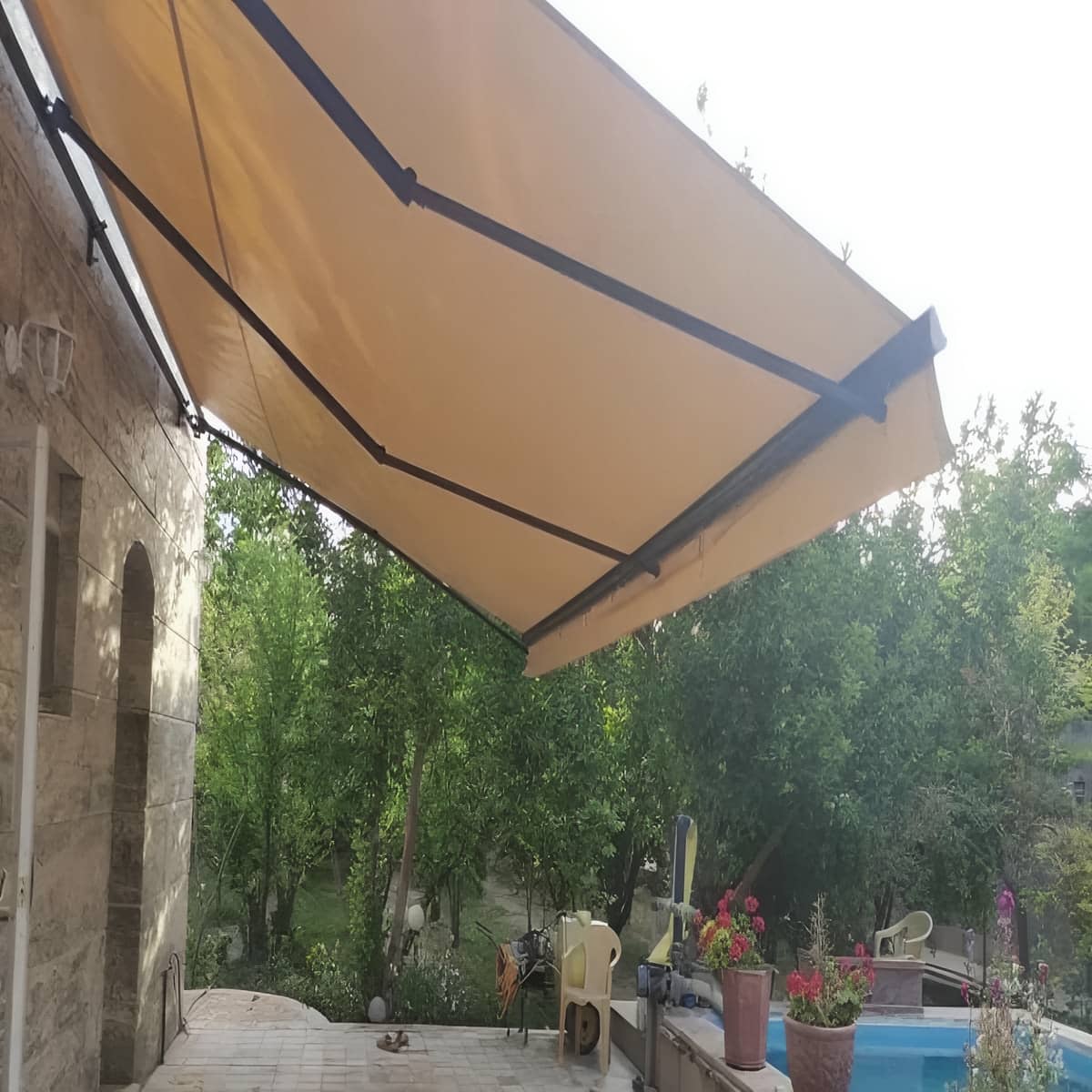 سایبان اتوماتیک ریموتدار در یاسوج