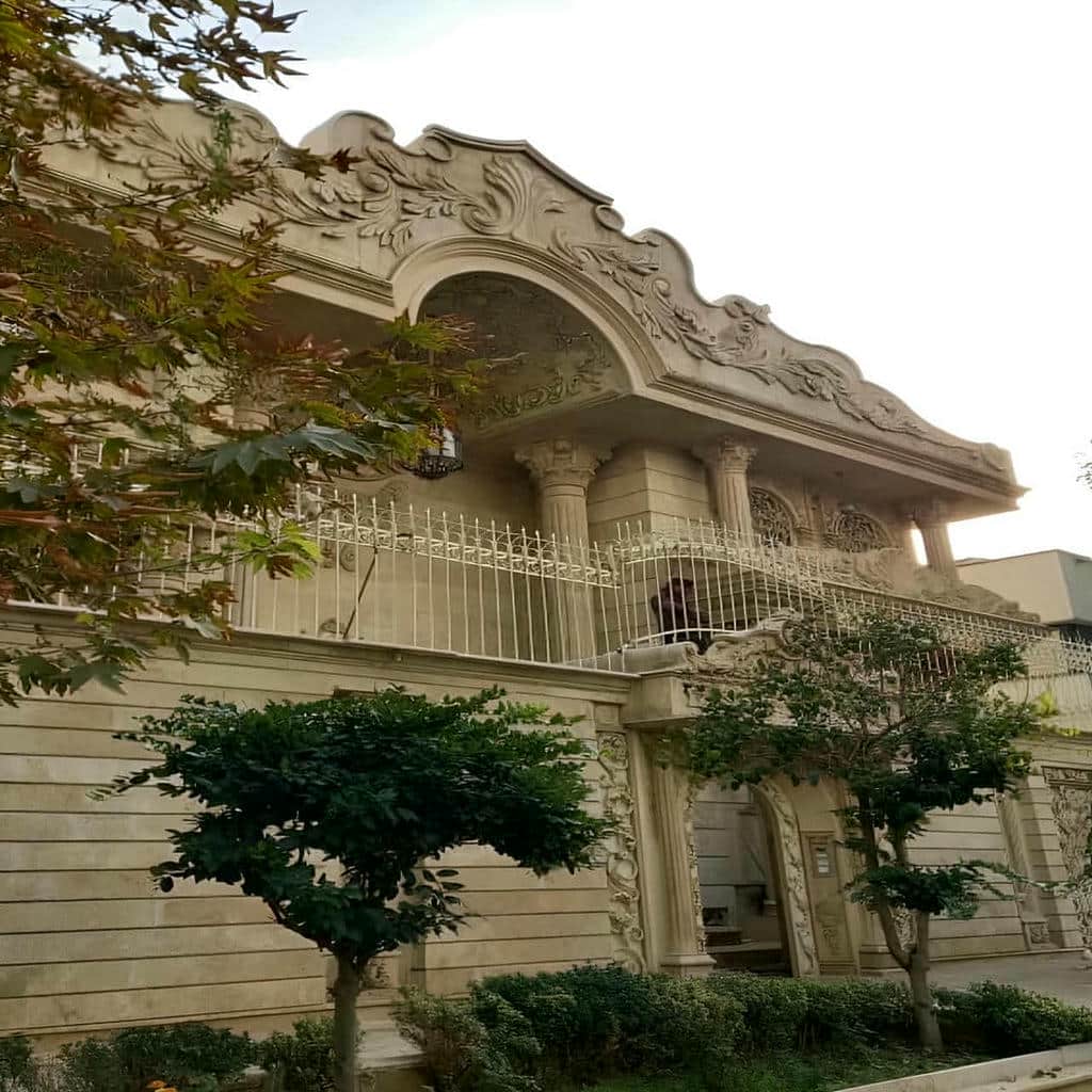 نصب نرده شاخ گوزنی پوشش ضدزنگ در سیرجان