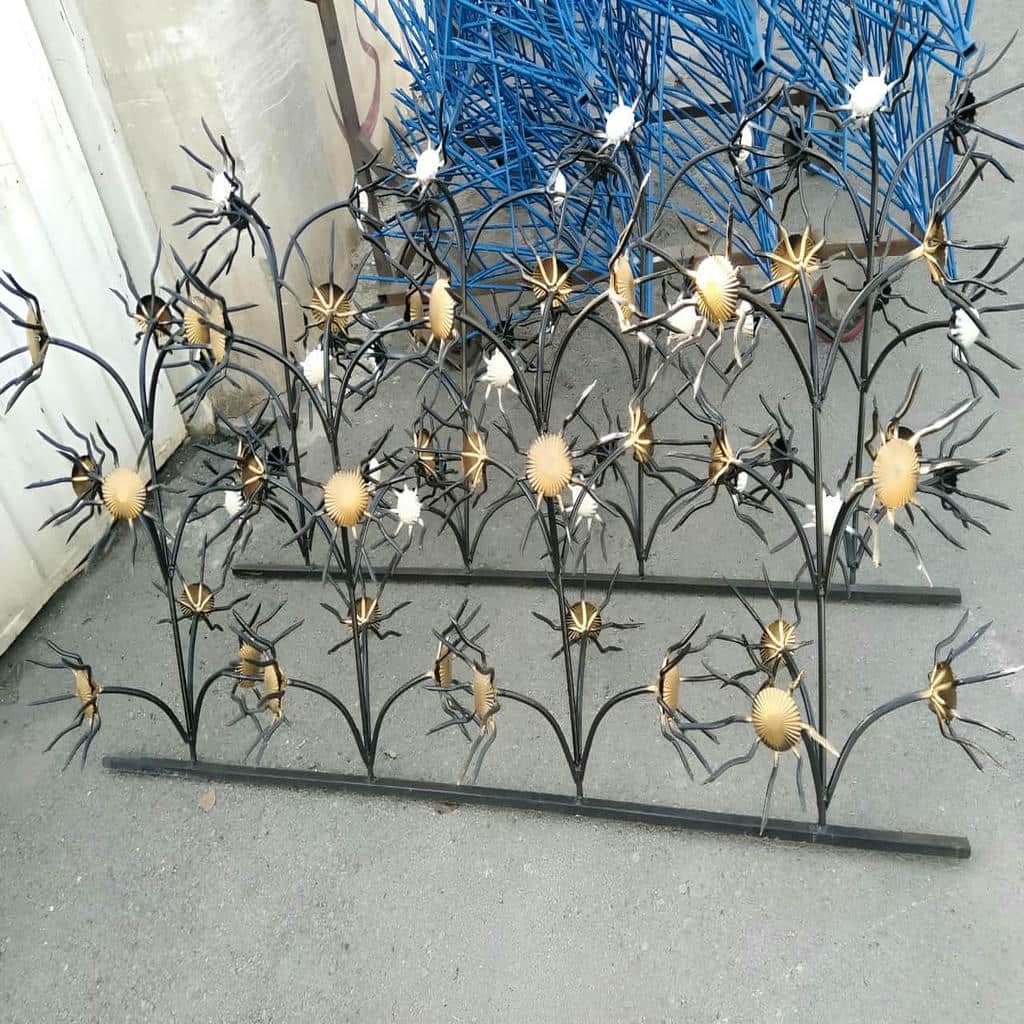 نرده شاخ گوزنی در دماوند