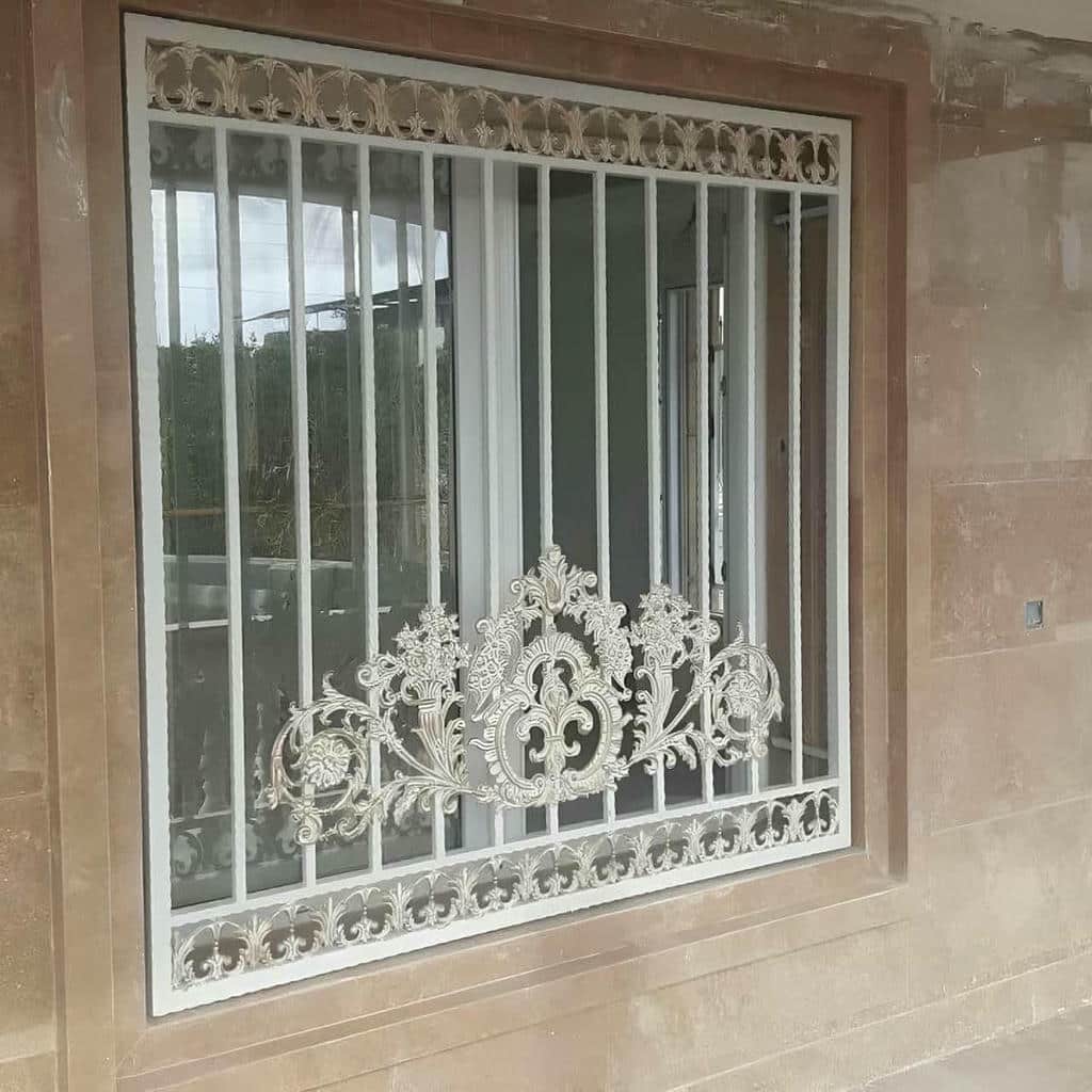 نصب نرده حفاظ پشت پنجره آهنی در محمودآباد
