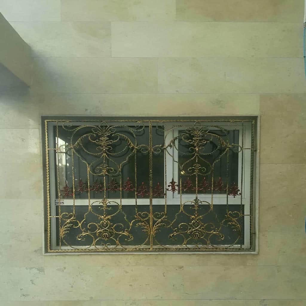 حفاظ پشت پنجره در استان گلستان