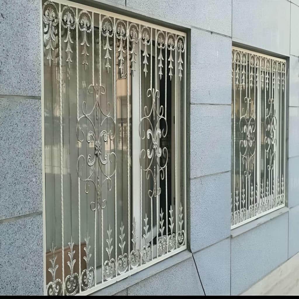نرده حفاظ پشت پنجره در مشهد