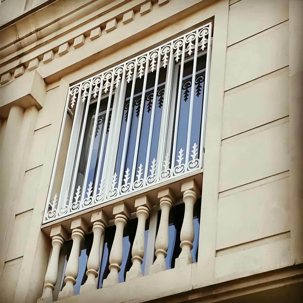 نصب نرده حفاظ پشت پنجره آهنی در کاشان