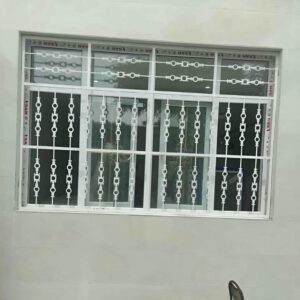 نرده حفاظ پشت پنجره در قشم