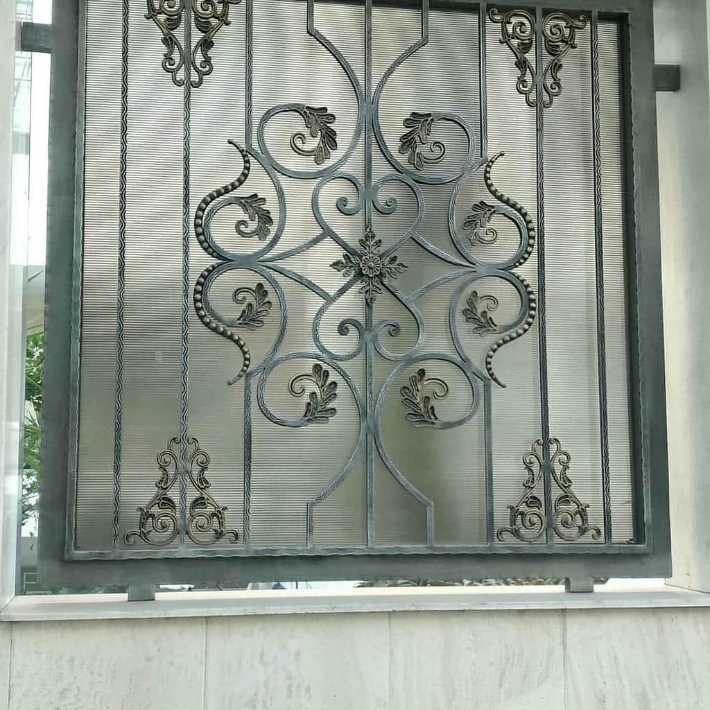 قیمت نرده حفاظ پشت پنجره فرفورژه در محمدشهر