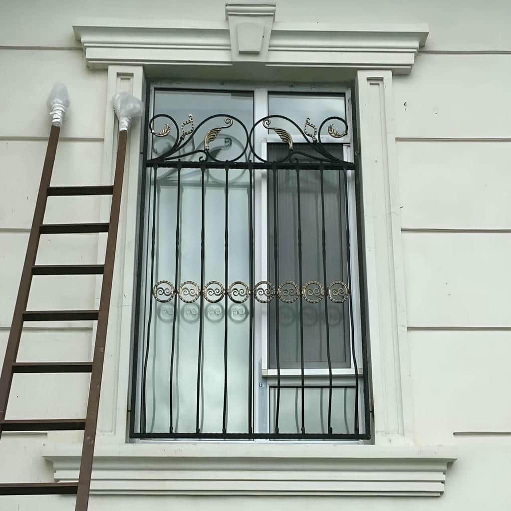 نصب نرده حفاظ پشت پنجره فرفورژه در رفسنجان