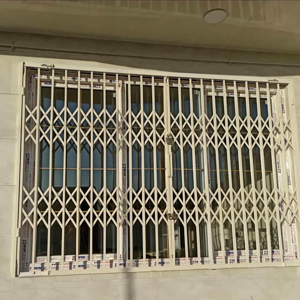 کارخانه نرده حفاظ پشت پنجره سفارشی در زاهدان