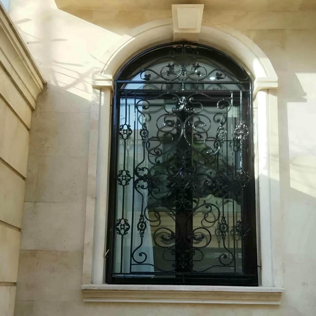 نرده حفاظ پشت پنجره در سبزوار