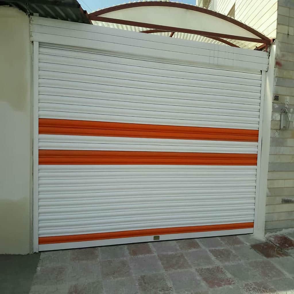 خرید درب کرکره‌ای برقی اتوماتیک پارکینگ در یاسوج