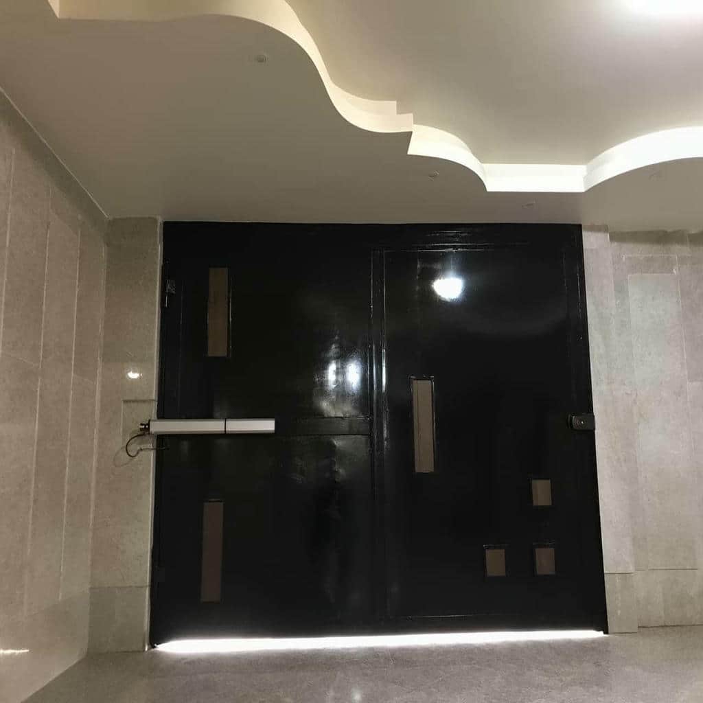 جک پارکینگی درب حیاط در اشتهارد