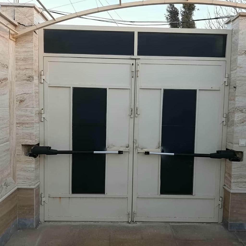 جک پارکینگی درب حیاط در سیرجان