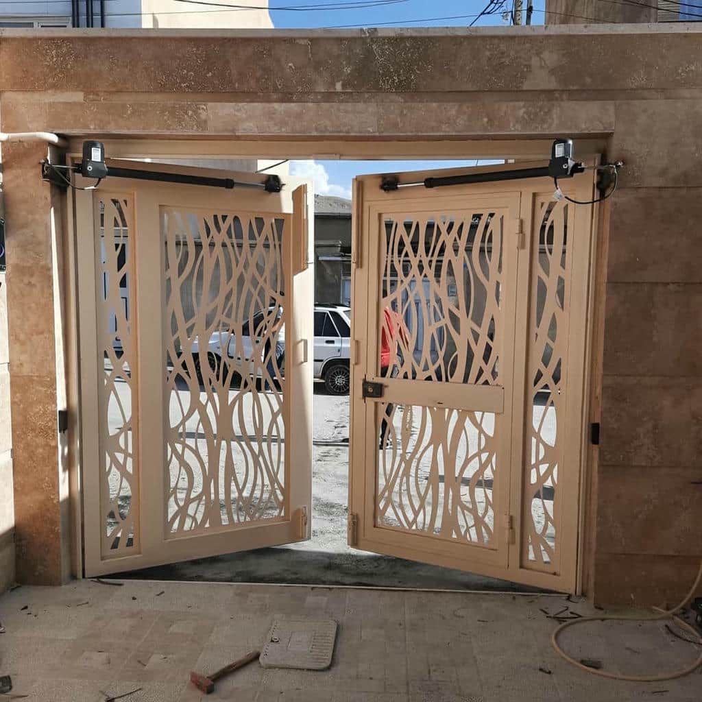 جک پارکینگی درب حیاط در گرگان