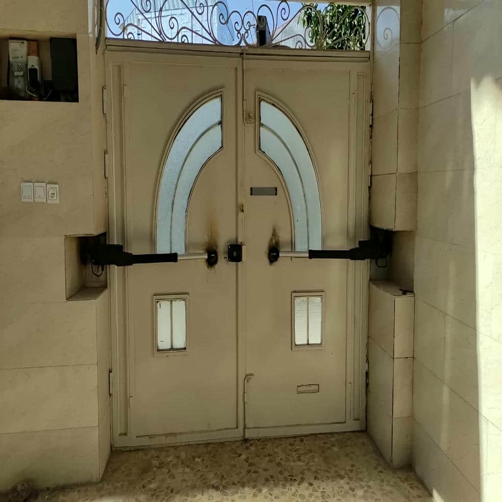 خرید جک پارکینگی درب حیاط بازویی در سنندج