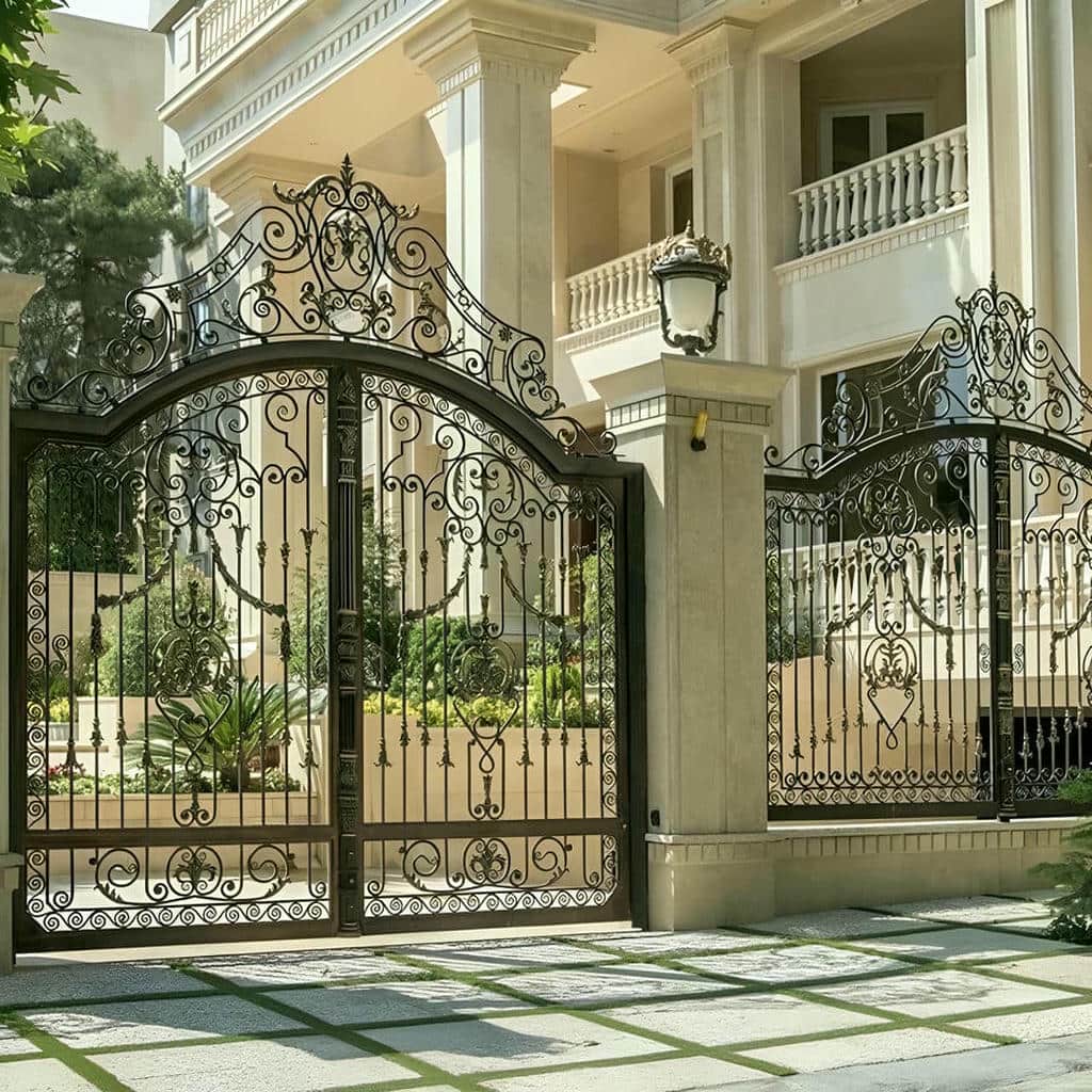 نصب درب پارکینگ حیاط فرفورژه پروفیل ضخیم در اندیشه