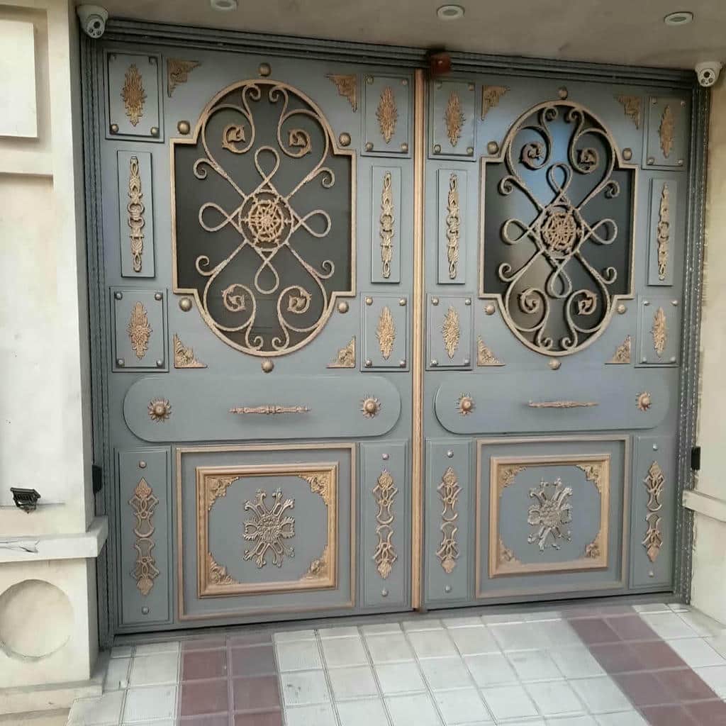 درب حیاط فرفورژه در استان گیلان