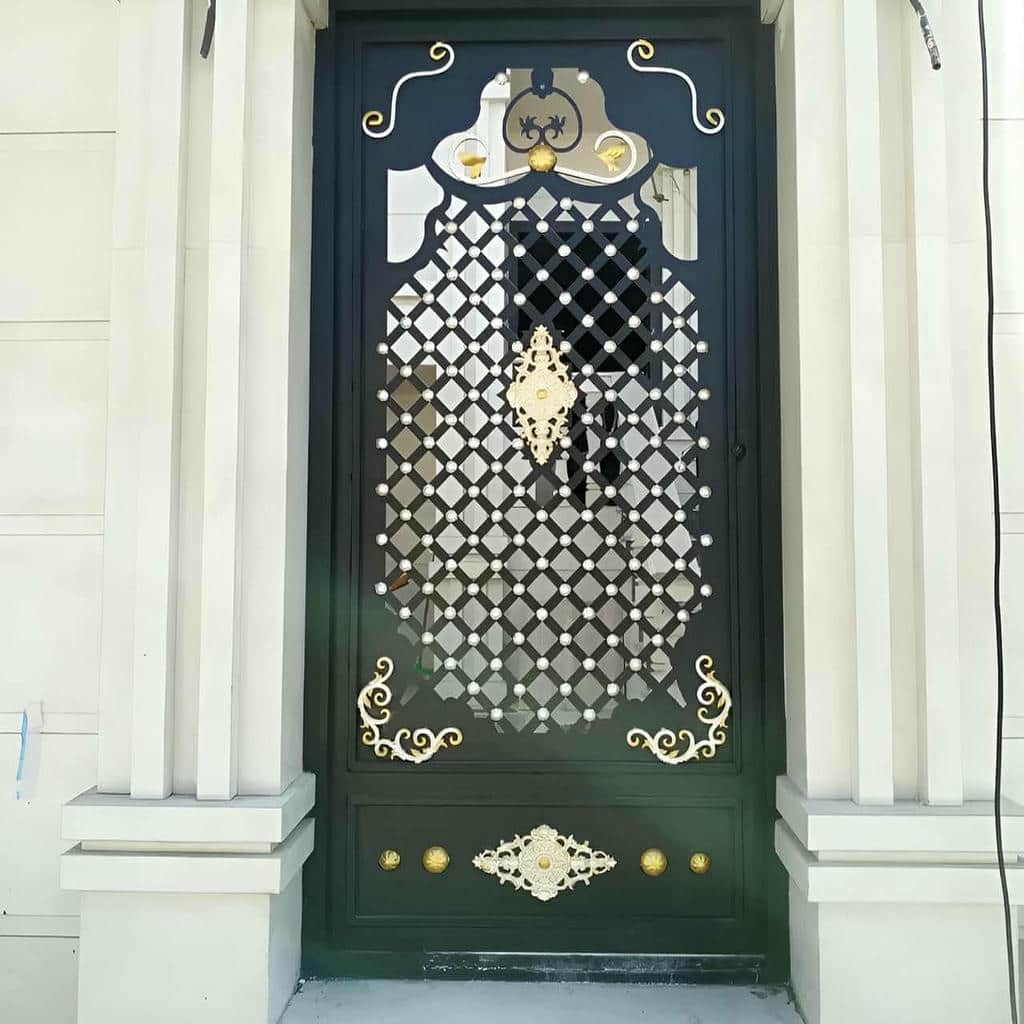 خرید درب پارکینگ حیاط فرفورژه ویلایی در گنبدکاووس