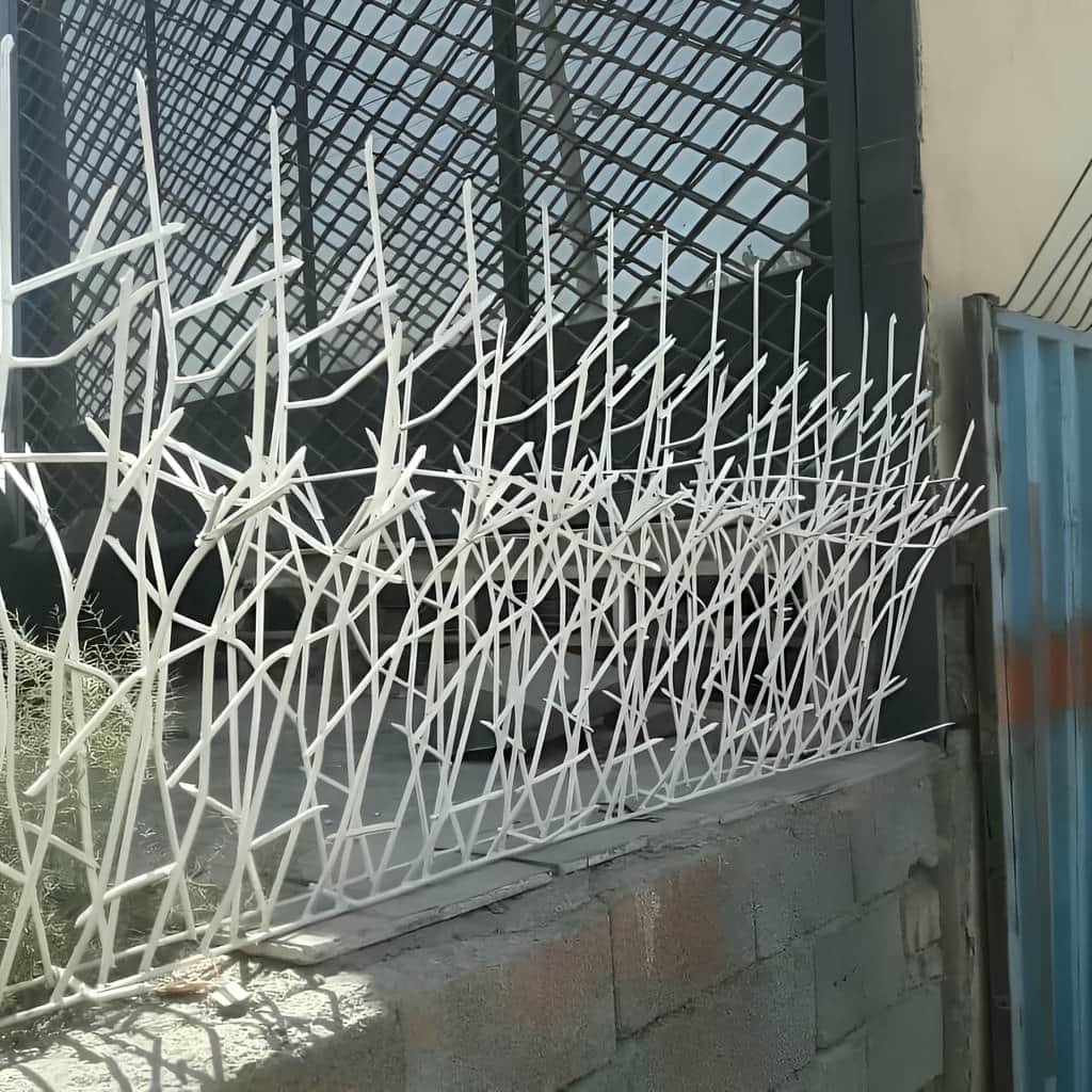 حفاظ شاخ گوزنی خاردار با برش دقیق میلگردها