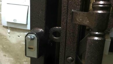 عوامل اثرگذار بر قیمت درب آکاردئونی