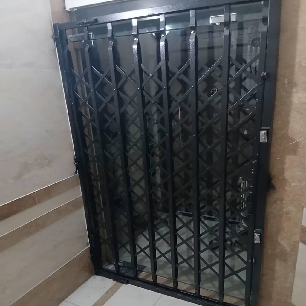 ویژگی های اصلی درب آکاردئونی ضد سرقت استاندارد