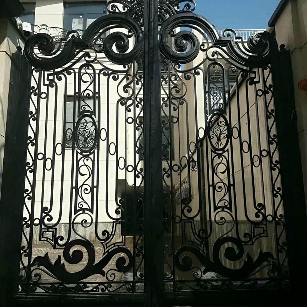 تولید درب حیاط شاسی سنگین برش لیزری