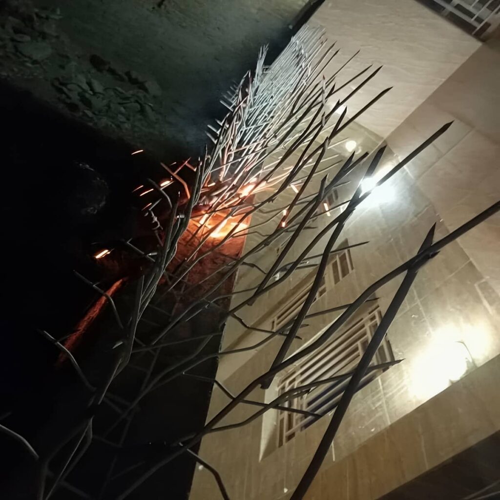 مدل شاخه‌بلند حفاظ دیوار ضد سرقت میلگردی